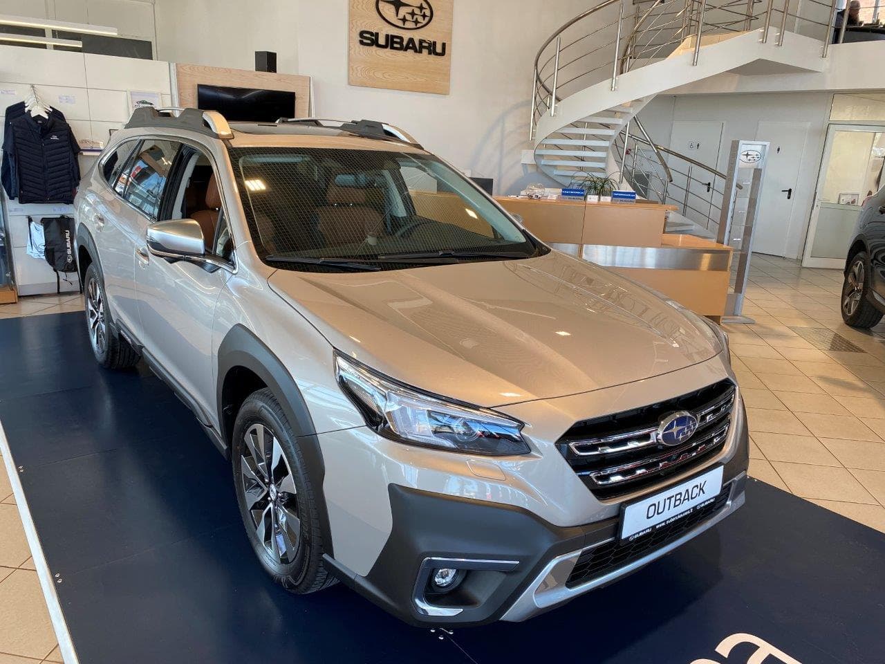 Subaru Outback Touring Brown 1